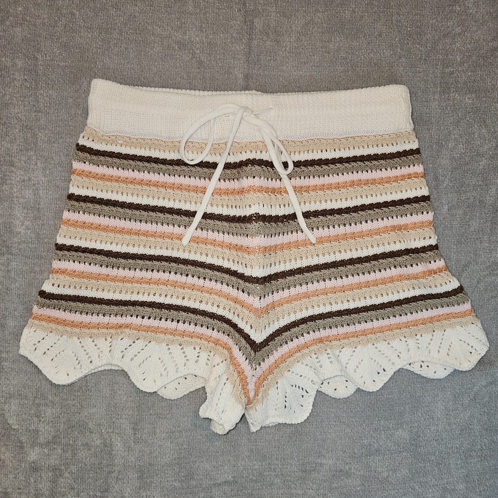 Full Tilt Brown Beige Crochet Knit Shorts Women M Beachcomber Gypsy Hippie NWT - Picture 2 of 8